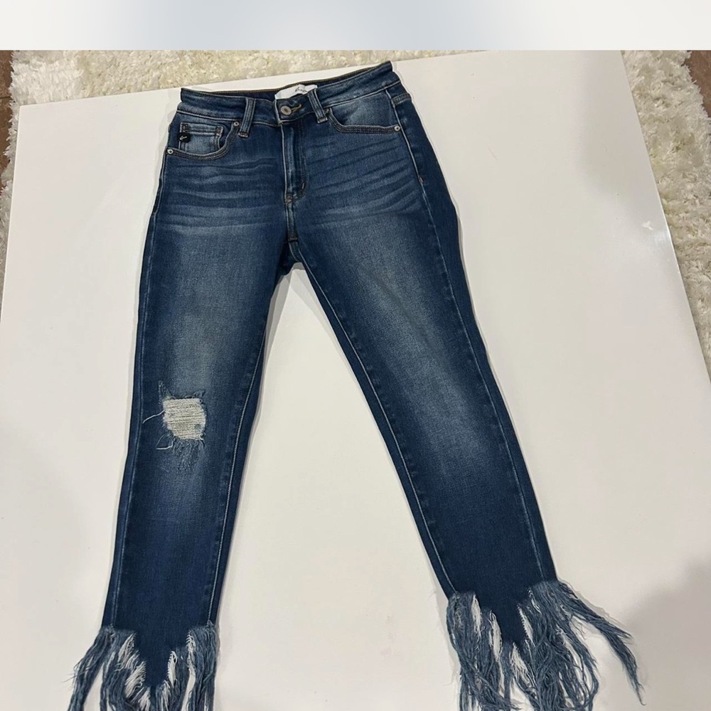 KanCan Dark Blue Distressed Cropped Jeans